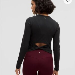Lululemon All It Takes Back-Twist Ribbed Long Sleeve Top size 4 Black